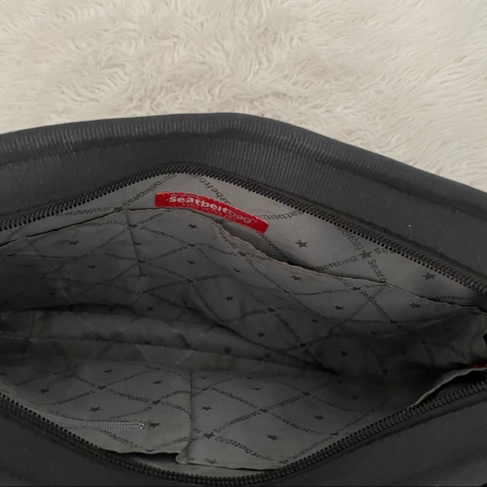 Harvey Seat Belt Large Bag - Picture 4 of 10